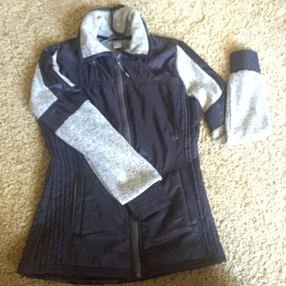 Mondetta sport jacket